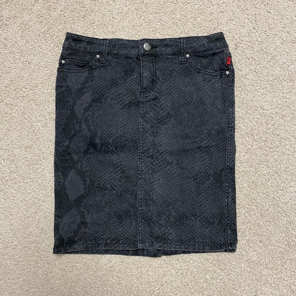 Hot Topic Tripp Grey Snakeskin Knee Length Pencil Skirt M